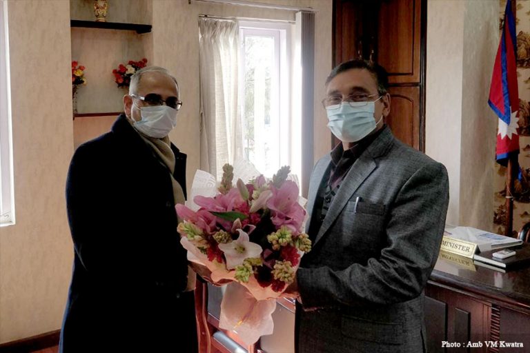 ऊर्जामन्त्री रायमाझी र भारतीय राजदूत क्वात्राबीच भेटवार्ता