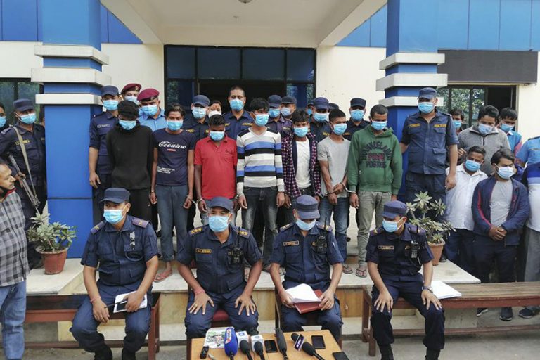 कैलालीमा प्रहरी हत्या प्रकरण : ८ जना कारागार चलान, व्यापारी धरौटीमा छुटे