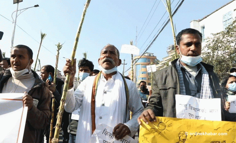 उधारो बाली बन्यो उखु, विस्थापित हुँदै किसान