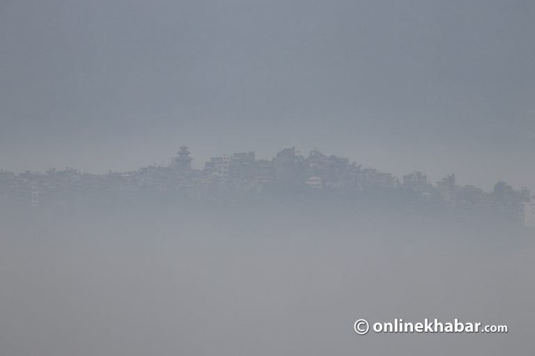 काठमाडौंसहित तराईका जिल्लामा कुहिरो, आन्तरिक उडान ठप्प