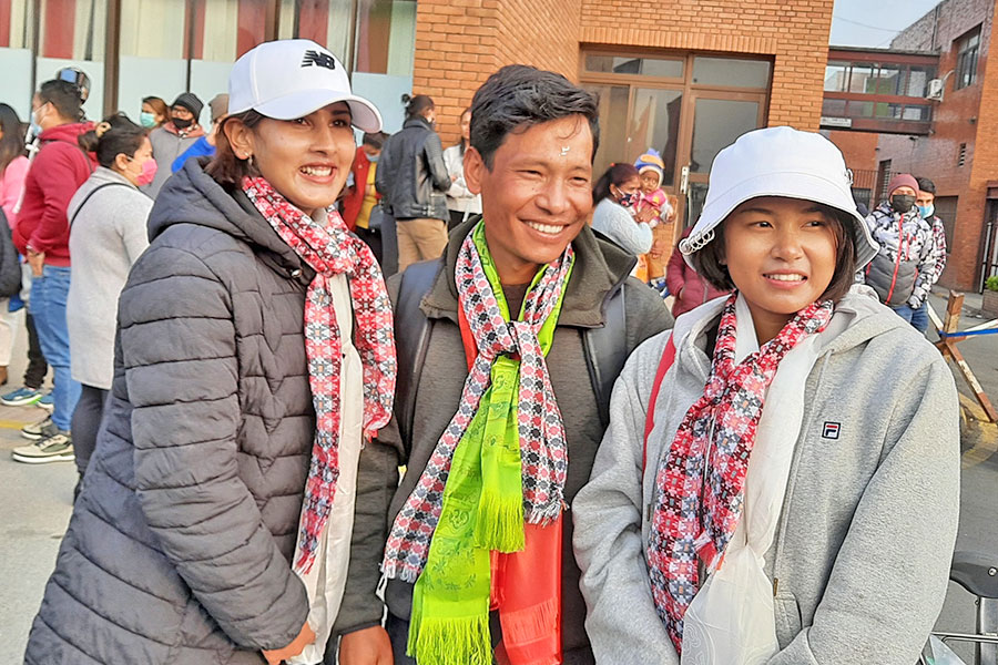 जे फोर आईटिएफ टेनिसमा प्रेरणा र सलोनी पराजित