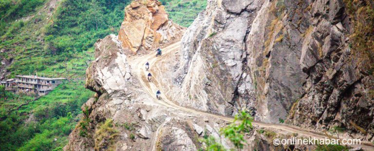 खराब र जोखिमपूर्ण सडकमा सवारीसाधन चलाउन रोक लगाइने