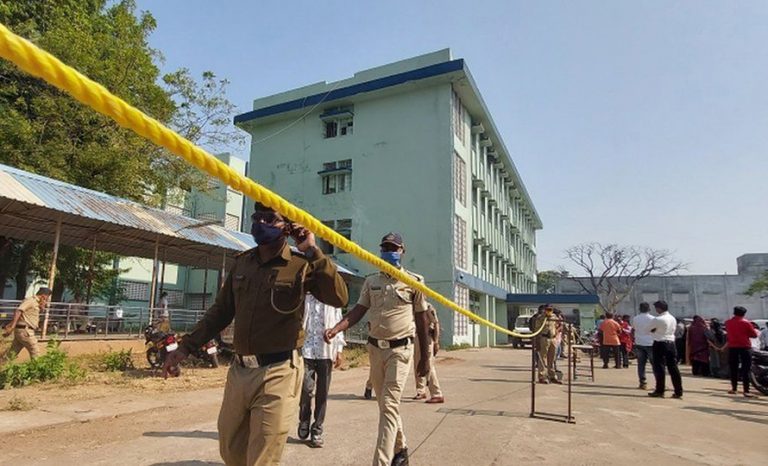भारतको बन्दरा अस्पतालमा आगलागी हुँदा १० शिशुको मृत्यु