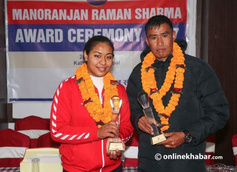 ईम राना र प्रतिभा मालीलाई मनोरञ्जन रमन शर्मा अवार्ड