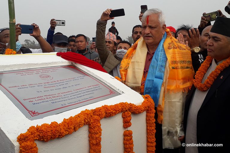 सर्वोच्चको फैसलापछि देश राजनीतिक संकटमा : मन्त्री भट्ट