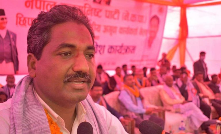 प्रचण्ड-माधवले प्रधानमन्त्री पद पाउँदैनन् : प्रभु साह