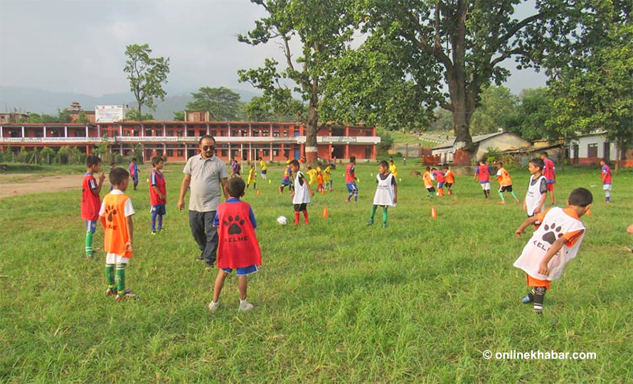 एन्फाले कर्णालीमा १३ वर्षमुनिका खेलाडी छनोट गर्दै