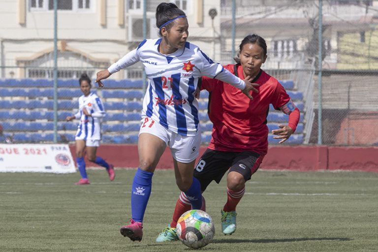 चौदण्डीगढीको पोष्टमा आर्मीको १२ गोल, शर्मिलाले गरिन् ५ गोल