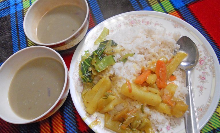दिवाखाजाले बीचमै विद्यालय छाड्ने विद्यार्थी शून्य
