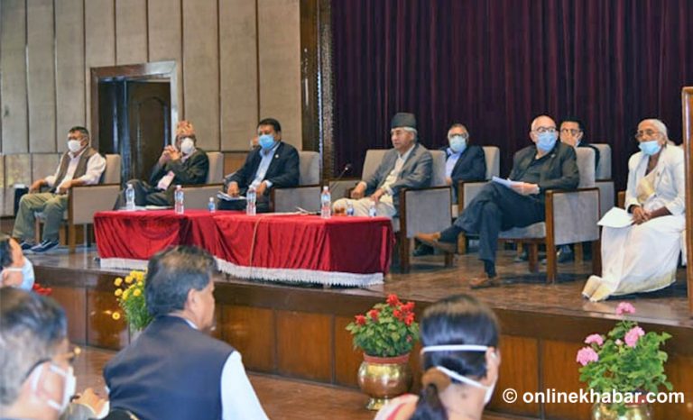 ‘सरकारमा जानुपर्छ, तर ओलीलाई साथ दिन सकिन्न’