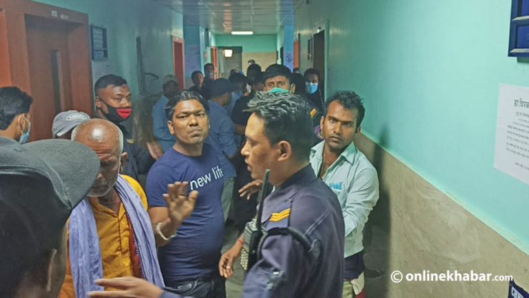 बिरामीका आफन्तमाथि यौन दुर्व्यवहार, चिकित्सक निलम्बित