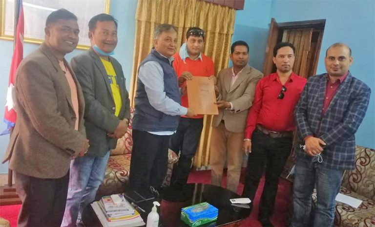 सीमा नाका खोल्न माग गर्दै वीरगञ्जका व्यवसायी काठमाडौंमा
