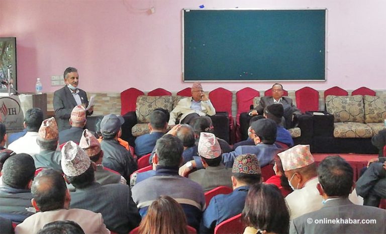 माधव नेपाल समूहले राष्ट्रिय भेला नरोक्ने, ओलीको चियापानमा नजाने