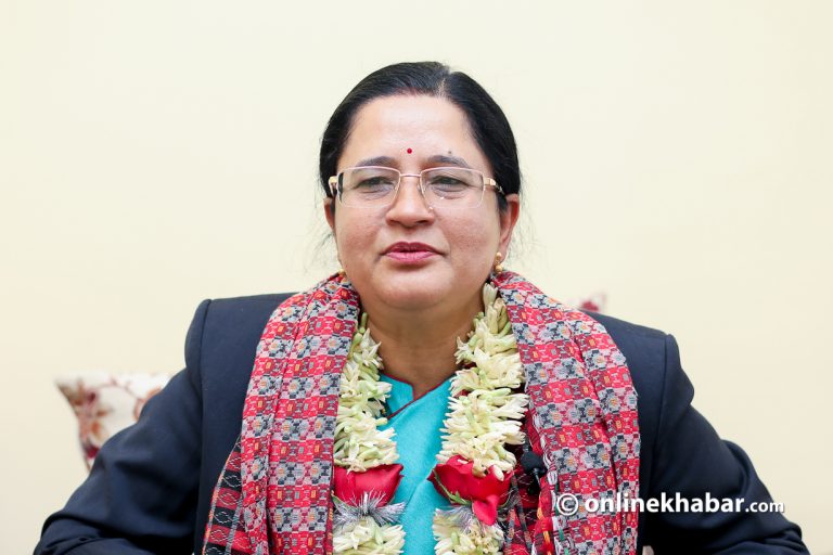 न्यून ब्याजदर हुँदा पनि कर्जामा सुधार हुन सकेन : कामु गभर्नर ढुंगाना