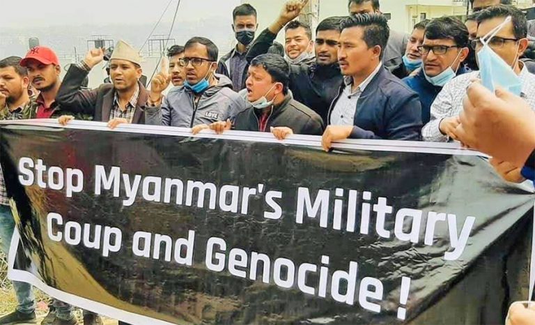 म्यानमार दूतावासमा अखिल क्रान्तिकारीले बुझायो विरोधपत्र