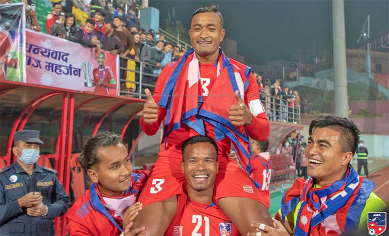 विराज अनुशासित खेलाडी र राम्रो लिडर हो : भरत खवास