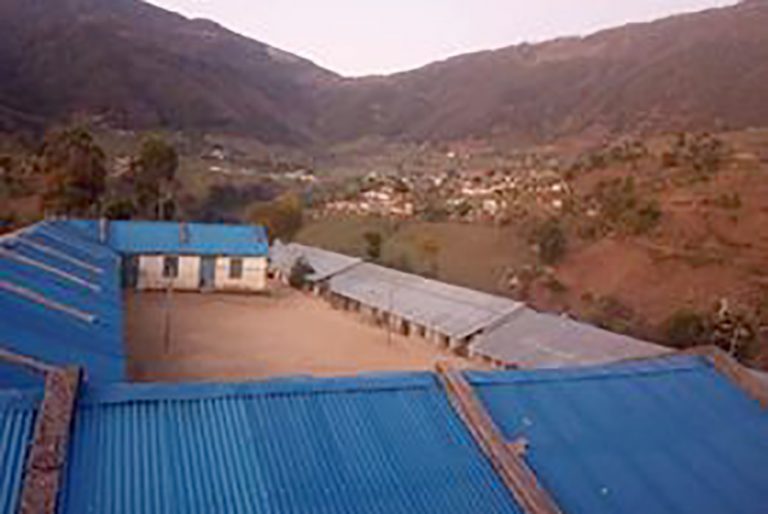 विद्यालयमा छात्रा बेहोस हुन थालेपछि पढाइ प्रभावित