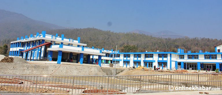 संक्रमितले भरियो कर्णाली प्रदेश कोभिड अस्पताल, अक्सिजन अभाव