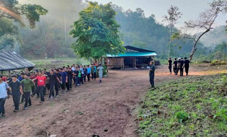 म्यानमारको सेनामाथि धार्मिक अल्पसंख्यक समूहको आक्रमण