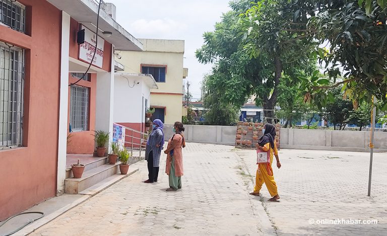 निषेधाज्ञाको मार : बादी समुदायलाई रोगभन्दा भोकले मरिने चिन्ता