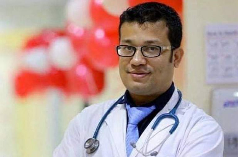 युएईको अस्पतालमा जमेका नेपाली डाक्टर