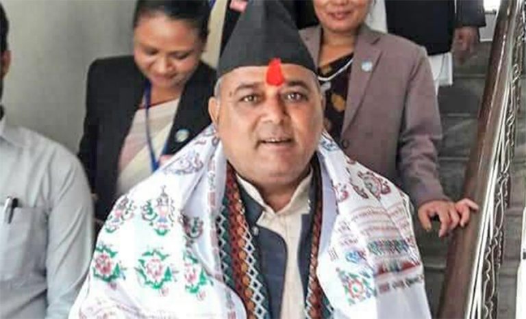 जनतामा जानै नसक्ने अवस्था आएपछि सांसद पद त्यागेँ : पाण्डेय