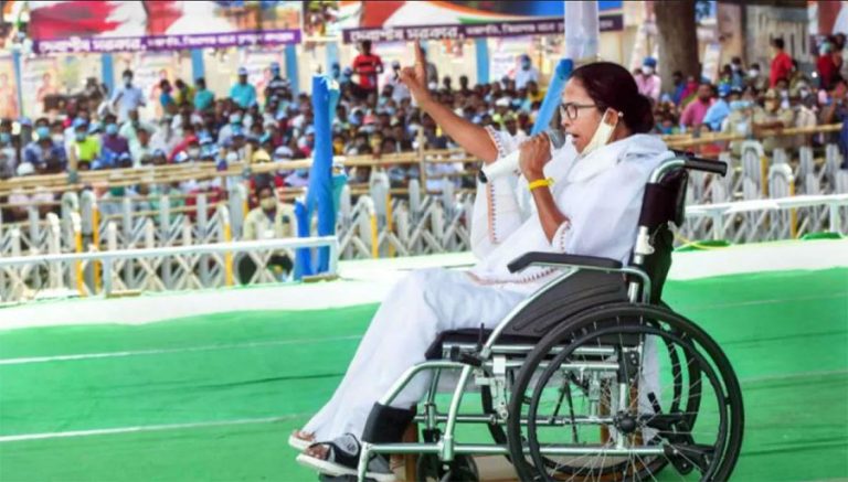 बंगाल चुनाव : मुख्यमन्त्री बनर्जी अधिकारीसँग पराजित