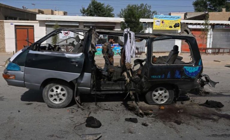 अफगानिस्तानमा यात्रुबाहक गाडीमा बम विष्फोट, ११ जनाको मृत्यु