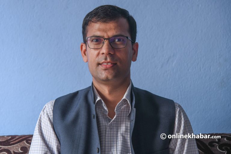 ‘स्वास्थ्य सेवामा निजी क्षेत्र हाबी हुँदा उपचार खर्च स्वतः बढ्छ’