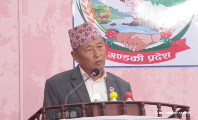 सांसद पद गुमाएका राष्ट्रिय जनमोर्चाका थापाले दिए सर्वोच्चमा रिट