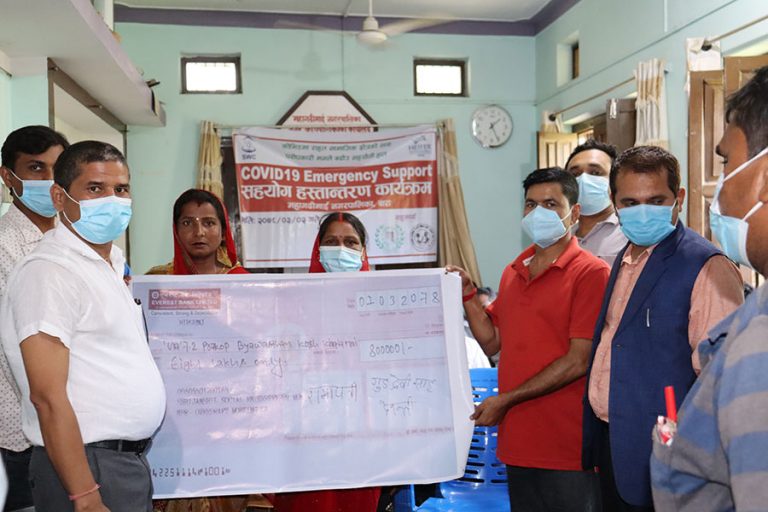 स्वास्थ्य सामाग्री खरिद गर्न ७ पालिकालाई ६३ लाख आर्थिक सहयोग
