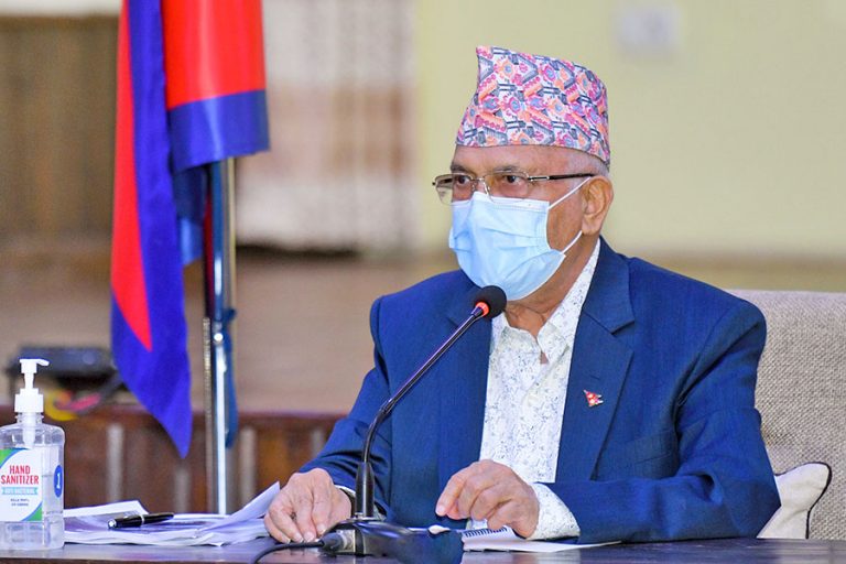 सस्तोमा बिजुली निर्यात गरेर उपभोक्तालाई महँगोमा बेच्नु हुन्न : प्रधानमन्त्री