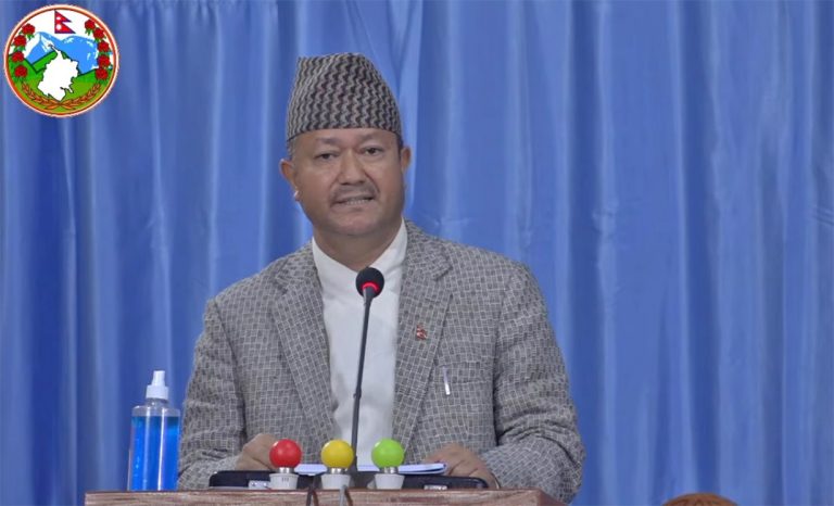 सुदूरपश्चिमका आर्थिक मामिलामन्त्री शाहले फुटबल क्लबका सदस्यमाथि दुर्व्यवहार गरेको आरोप