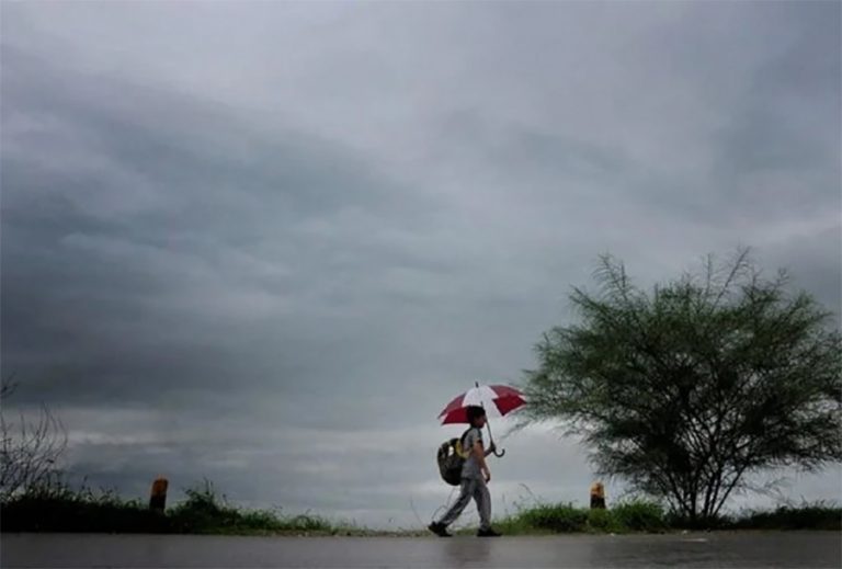 बिहीबारदेखि ३ दिनसम्म भारी वर्षाको सम्भावना