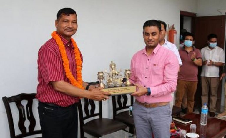 प्रहरी महानिरीक्षकका ब्याचीले एसएसपीबाटै अवकाश पाए