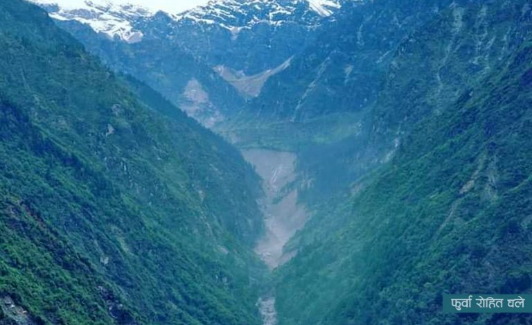 बाढीले हेलम्बुमा धनजनको ठूलो क्षति, २३ जना अझै बेपत्ता