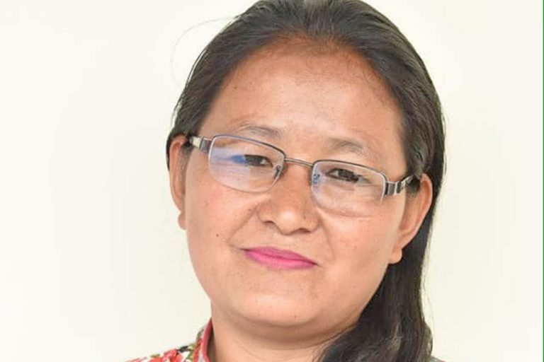 राष्ट्रिय कविता महोत्सवमा कविता राई प्रथम