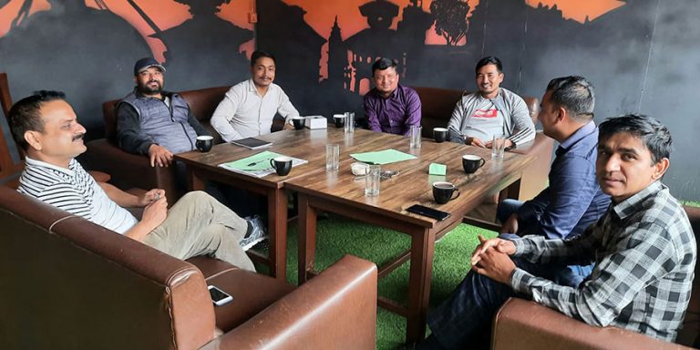 मेयर शाक्यलाई माफी माग्न पाँच विद्यार्थी संगठनको आग्रह