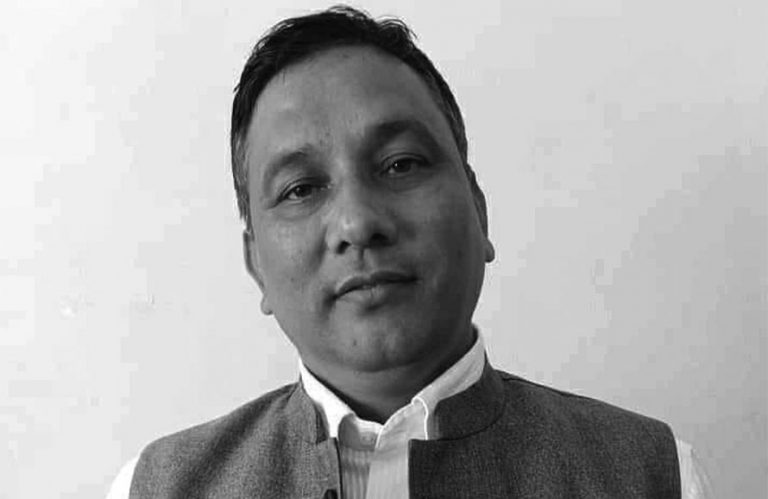 एमाले नेता प्रसाईंको कार दुर्घटनामा निधन