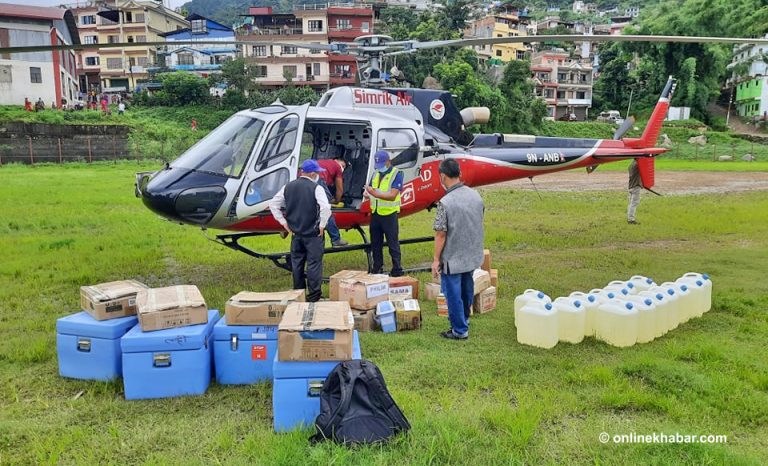 उत्तरी गोरखामा हेलिकप्टरबाट लगियो कोरोना खोप