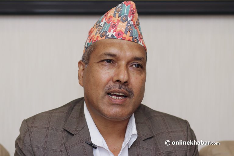 ‘एमाले फुटाउन हस्ताक्षर चाहिएला, त्यो हामी दिंदैनौं’