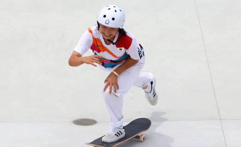 जापानकी मेमीजीले १३ वर्षकै उमेरमा जितिन् ओलम्पिकमा स्वर्ण