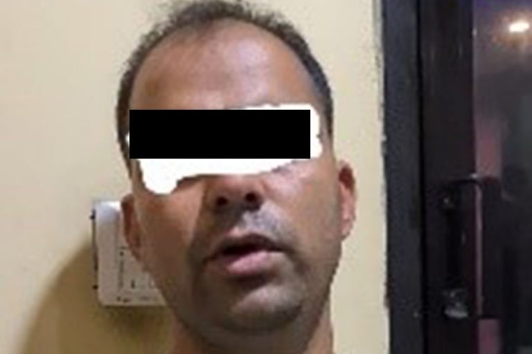 १९ करोडको चेकसहित ‘मिटरब्याजी’ पक्राउ