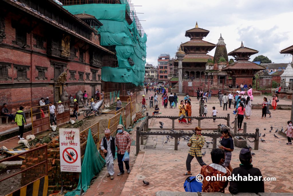 पाटन दरबार क्षेत्रको २ मन्दिरको माथिल्लो तलामा जान रोक