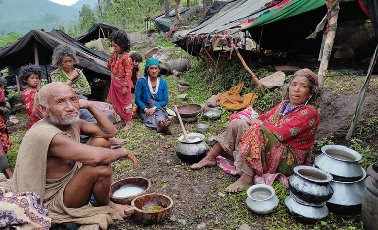 राउटे समुदायलाई मूल प्रवाहमा ल्याउने नीति बनाउँदै कर्णाली सरकार 