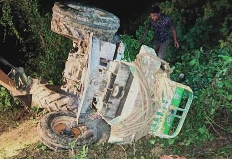 प्युठानमा ट्याक्टर दुर्घटना हुँदा सहचालकको मृत्यु, चालक घाइते