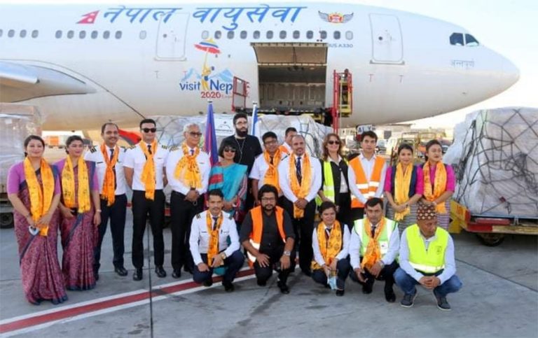 इजरायलले दिएको २० करोडको स्वास्थ्य सामग्री काठमाडौं आइपुग्यो
