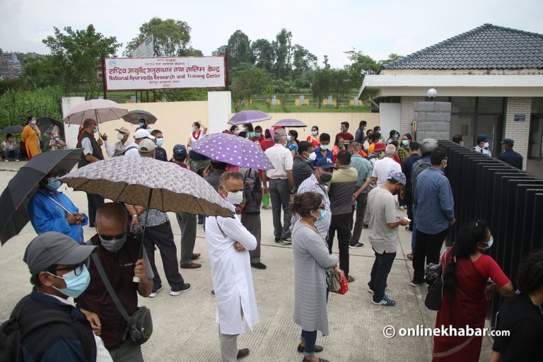 क्युआर कोडसहितको खोप कार्डको फारम अनलाइनबाट मात्रै