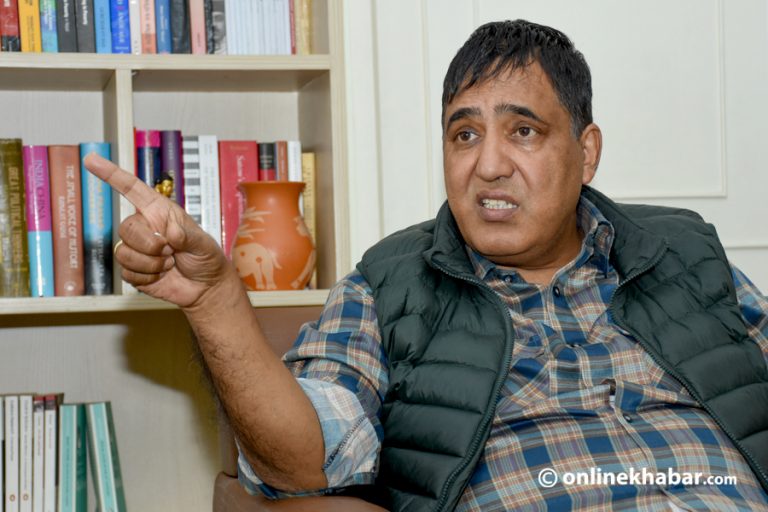 ‘राष्ट्रपतिले व्यक्ति वा विषय हेरेर व्यवहार गर्नु पदीय आचरण होइन’