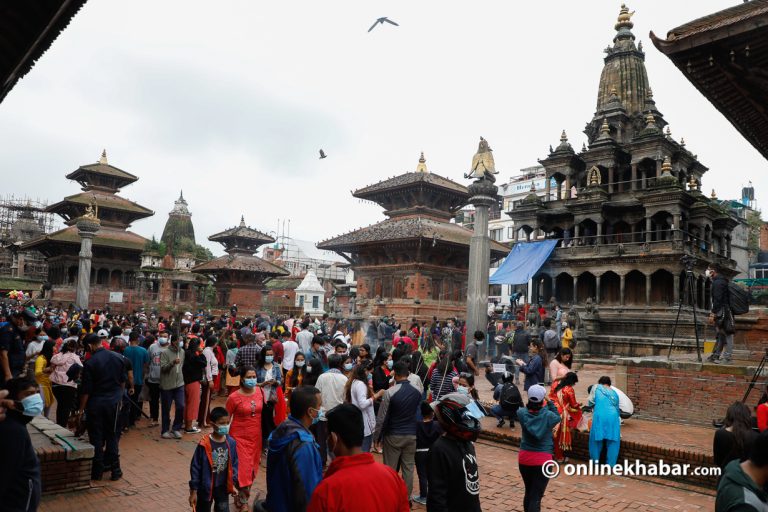 आज श्रीकृष्ण जन्माष्टी पर्व, यस्तो छ धार्मिक महत्व